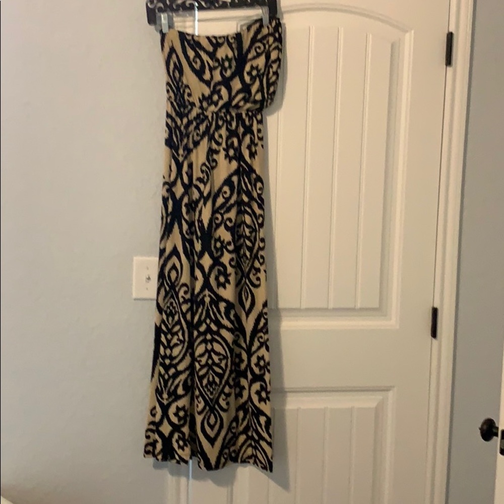 Size small strapless maxi